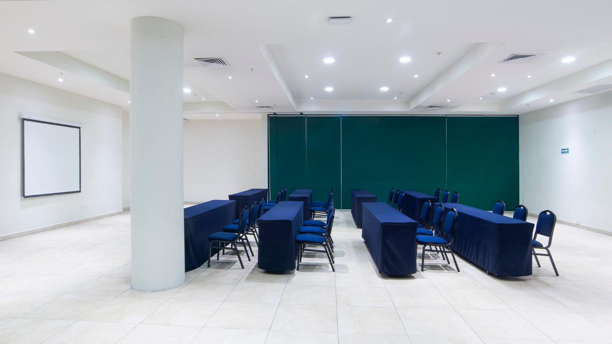 Hotel Express By Ihg